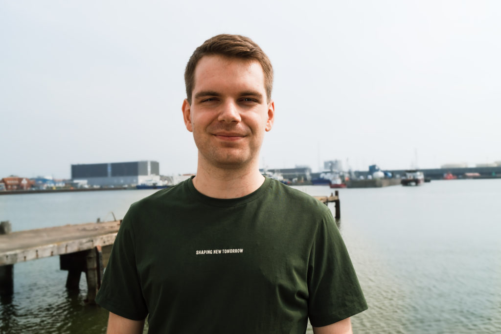 Andreas Utiger Voss er 24 år. Han er uddannet cand.merc.bi fra Århus Universitet. Andreas er oprindelig fra Esbjerg og er nu flyttet tilbage til byen. Han starter sit forløb ved VIKING Life-Saving Equipment. 