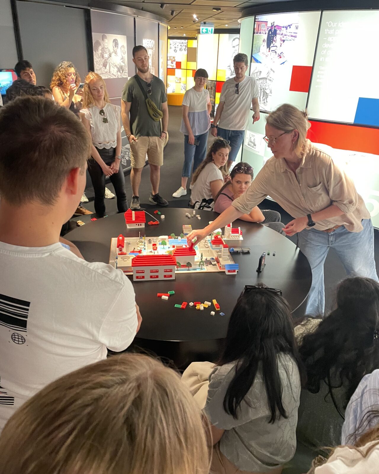 Nye Veje til Trivsel