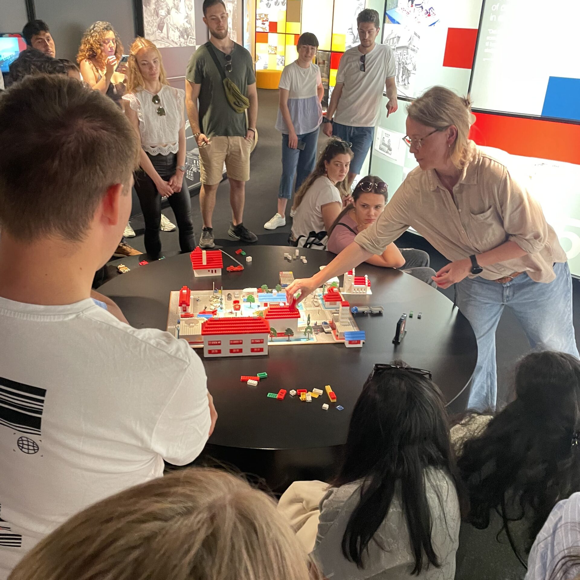 Nye Veje til Trivsel